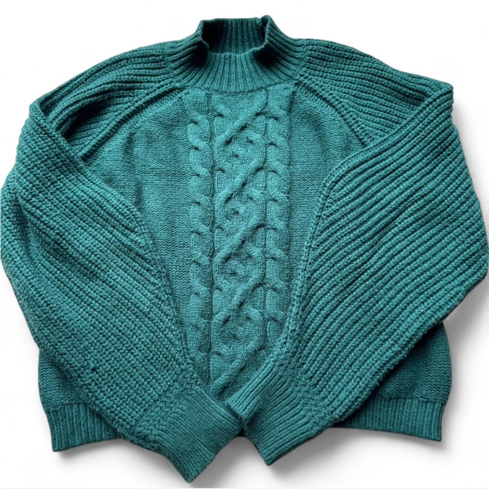 Francesca’s Dark Green Cable Knit Sweater